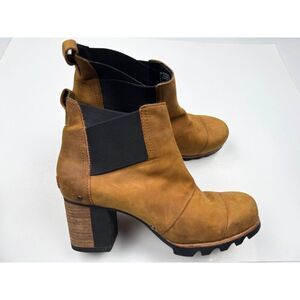 SOREL Addington Chelsea Boots Women 9.5 Block Heels‎ Leather Waterproof Suede
